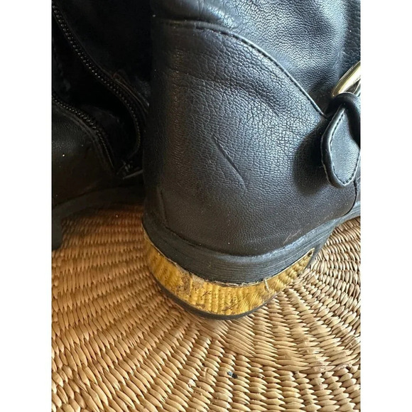 Esprit Women’s size 8.5 black Boots - Picture 3 of 11